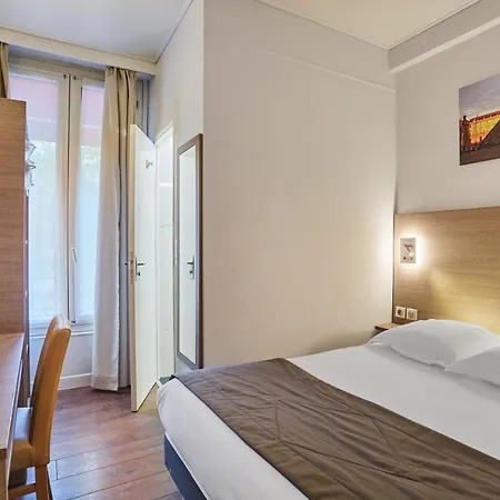 Hotel Lux Picpus Parigi